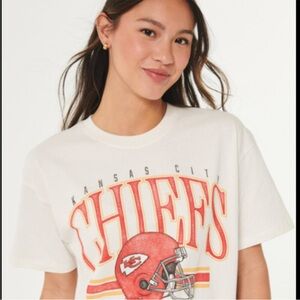 Abercrombie & Fitch NFL White Kansas City Chiefs Tee